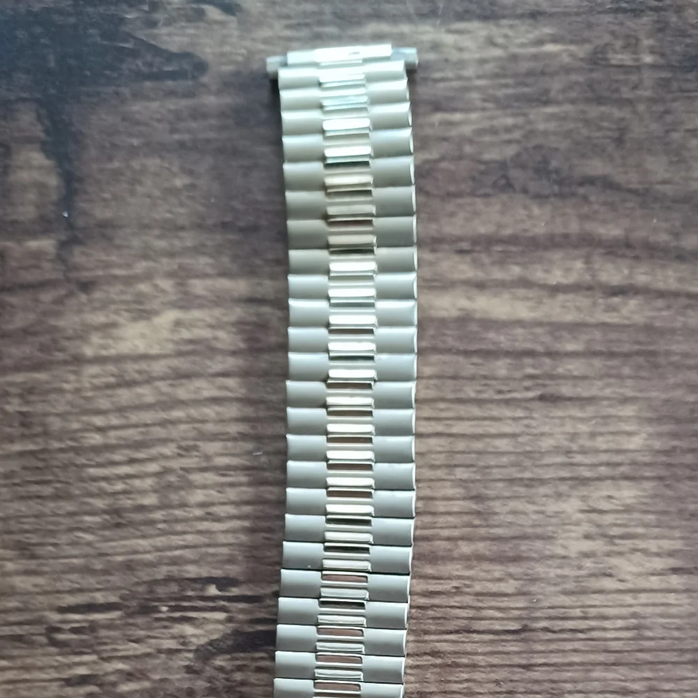 Apple designer watch bands